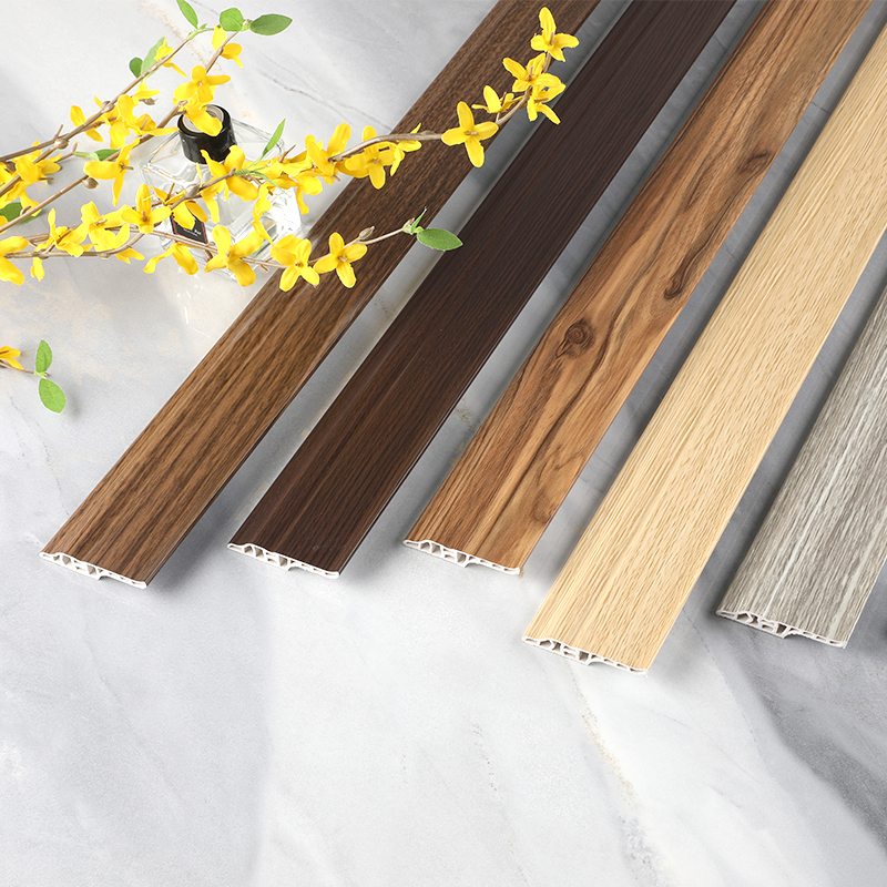 plastic baseboard Kunststoff-Fußleiste