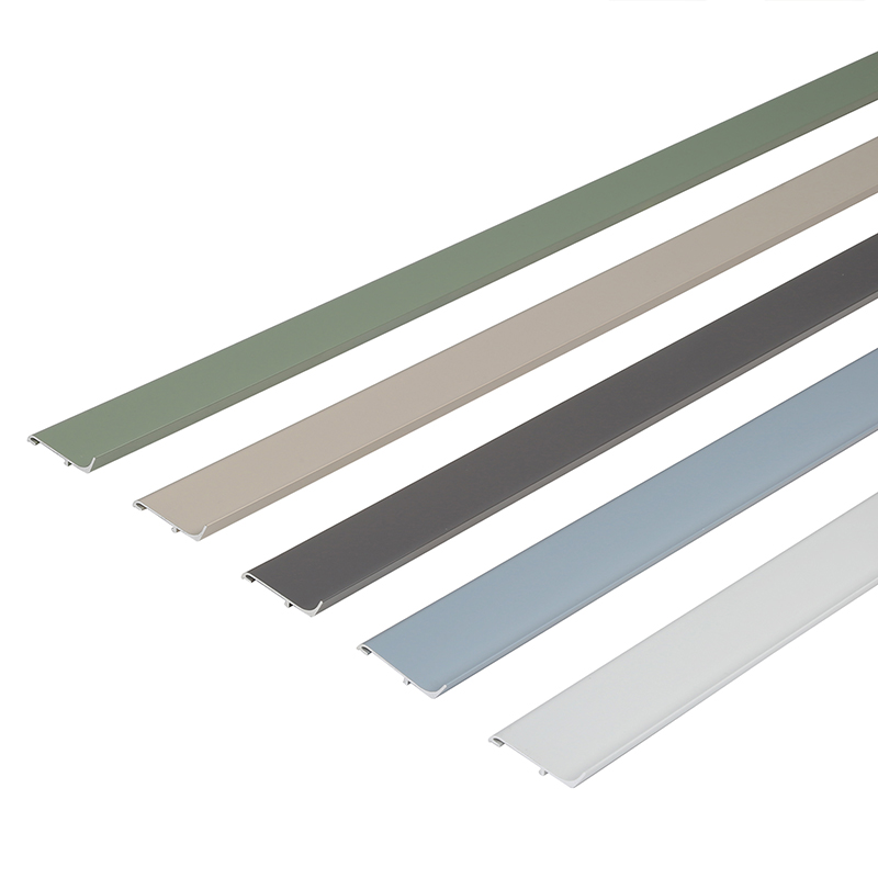skirting baseboard aluminum Sockelleiste aus Aluminium