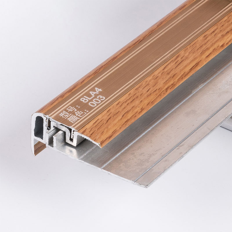 Innentreppenkantenverkleidung