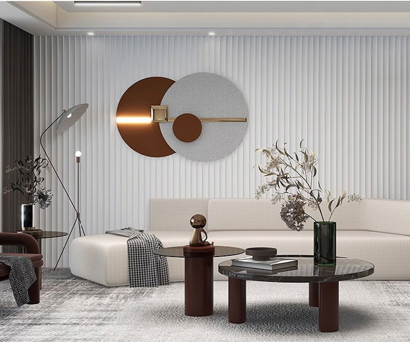 Einfache Installation. Geriffelte Wandverkleidung