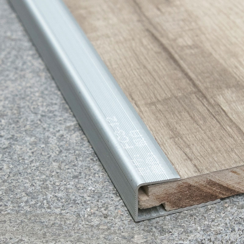 Haltbarkeit Fliesenkantenverkleidung f&uuml;r Treppen