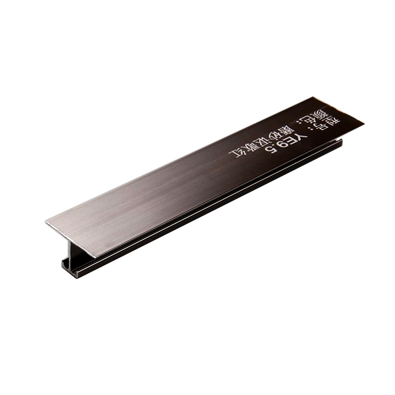 T-f&ouml;rmiger Fliesenrandabschluss