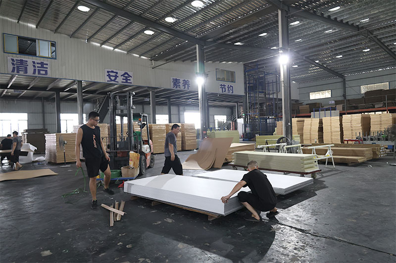 Lieferant von PVC-Wandplatten