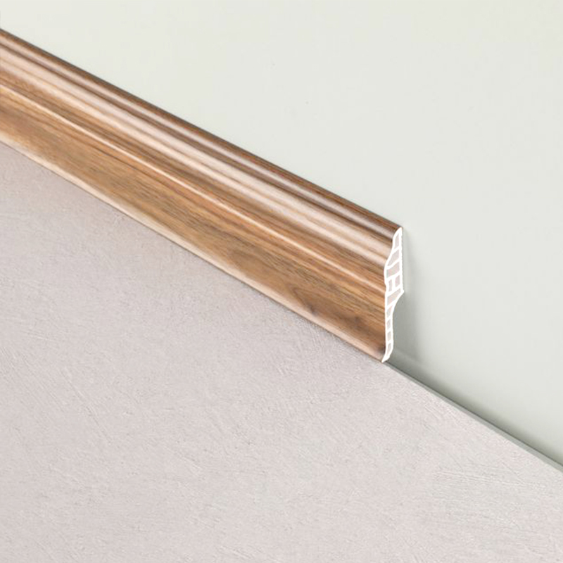 Sockelleiste aus PVC