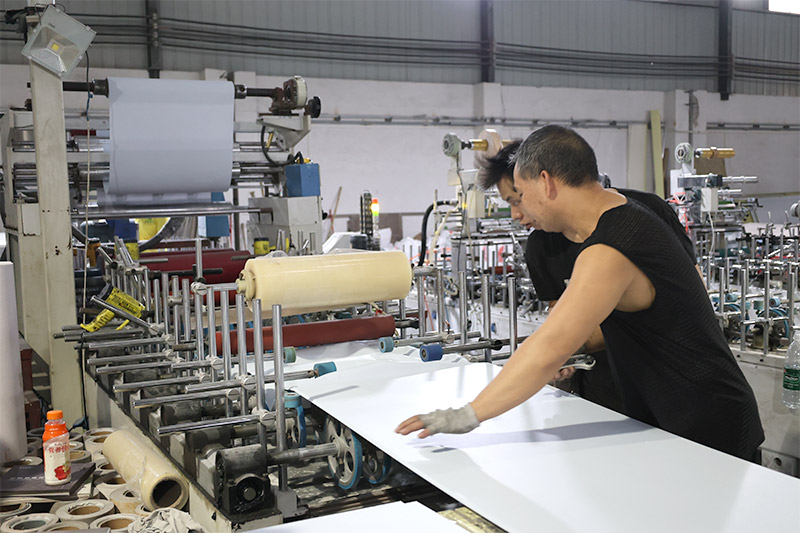 Geriffeltes Paneel f&uuml;r die Wand