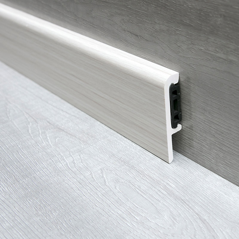 Wasserdichte graue Sockelleisten