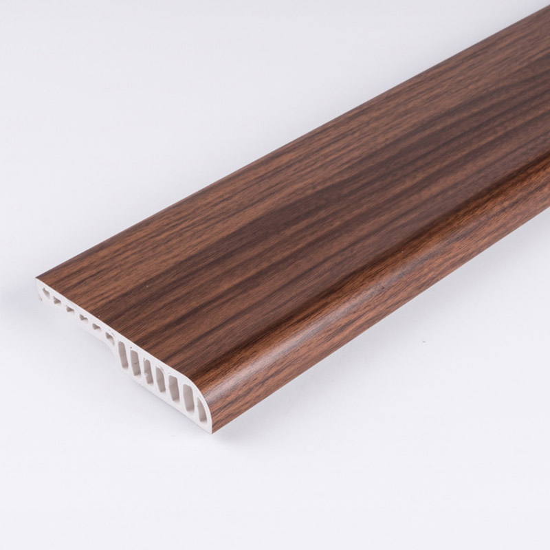 Badezimmer-Sockelleiste aus PVC f&uuml;r den Innenbereich