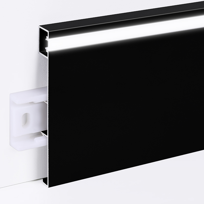 Sockelleiste mit LED-Kanal