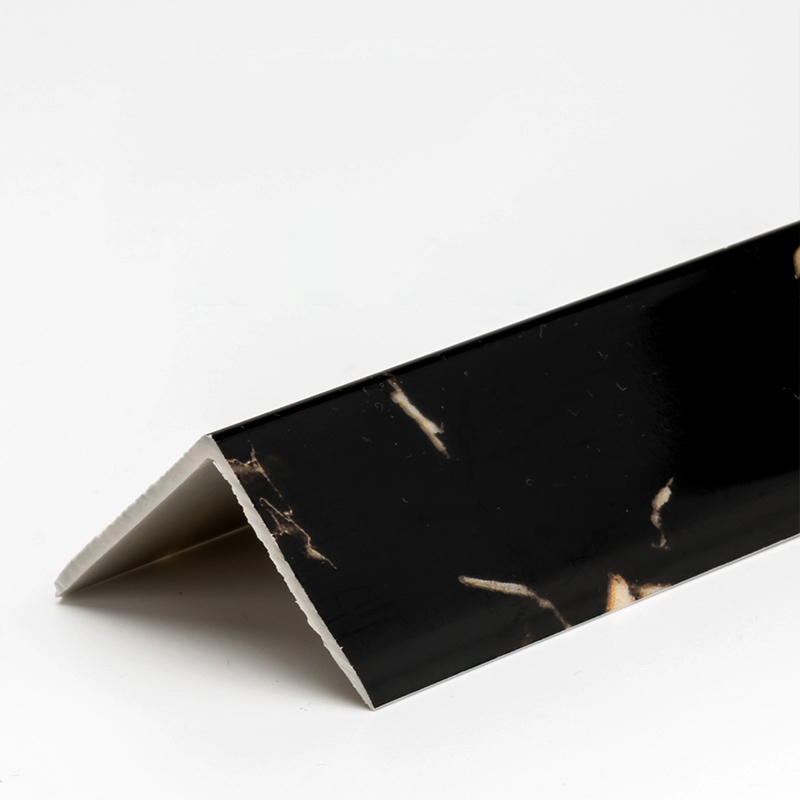 V-f&ouml;rmiger Randstreifen