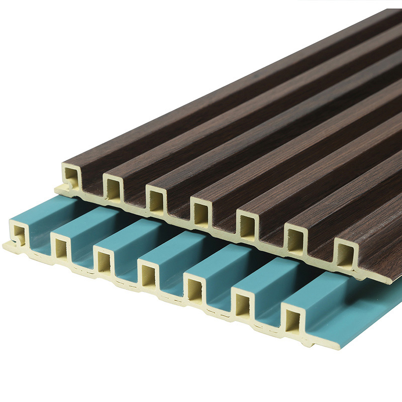 WPC geriffeltes Wandpaneel