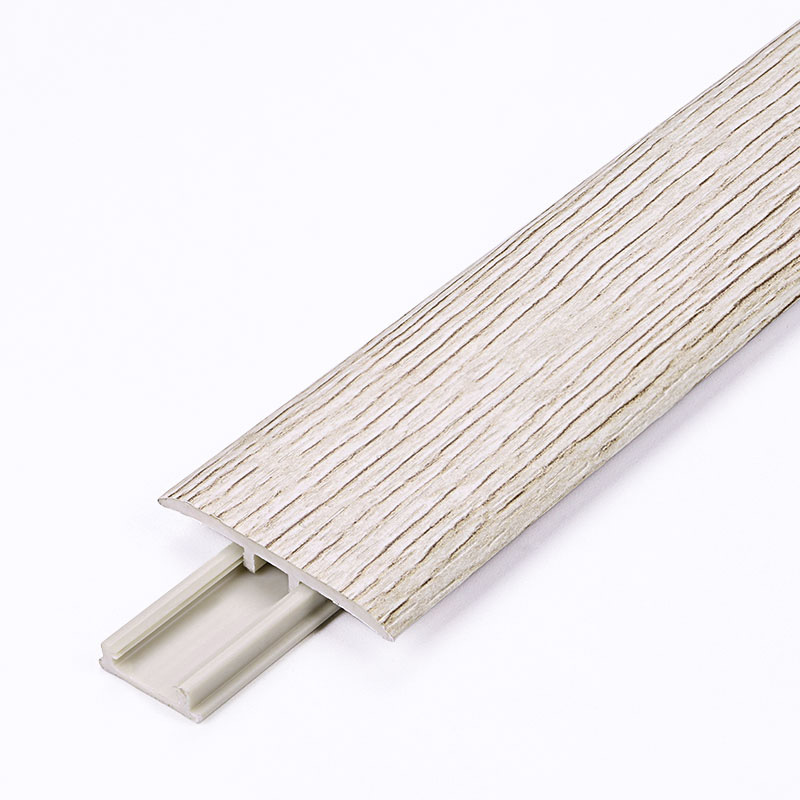 Innenrandstreifen mit Holzmaserung