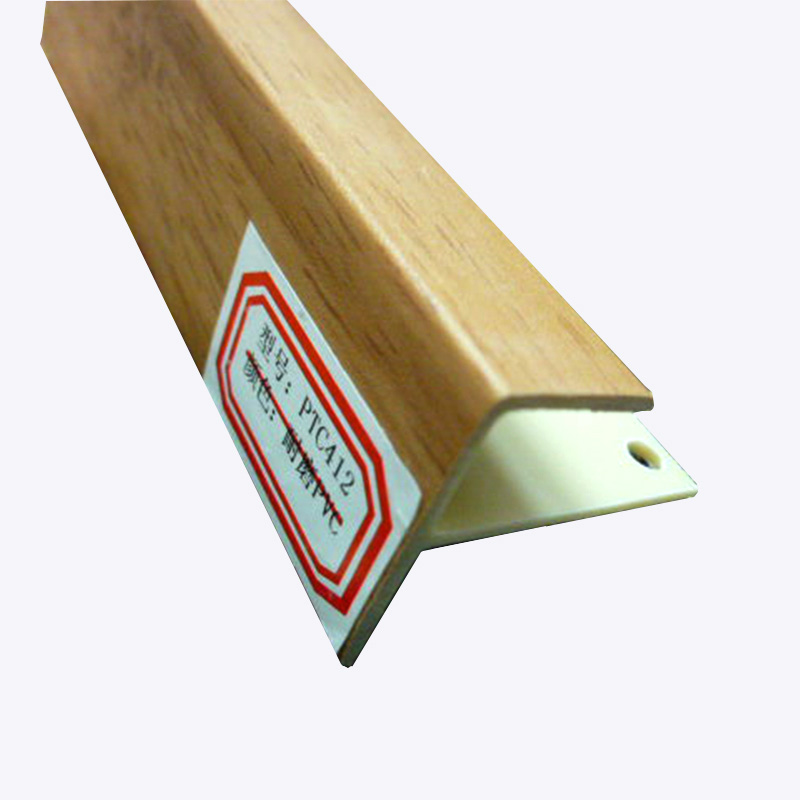 Treppenabschlussleiste in F-Form