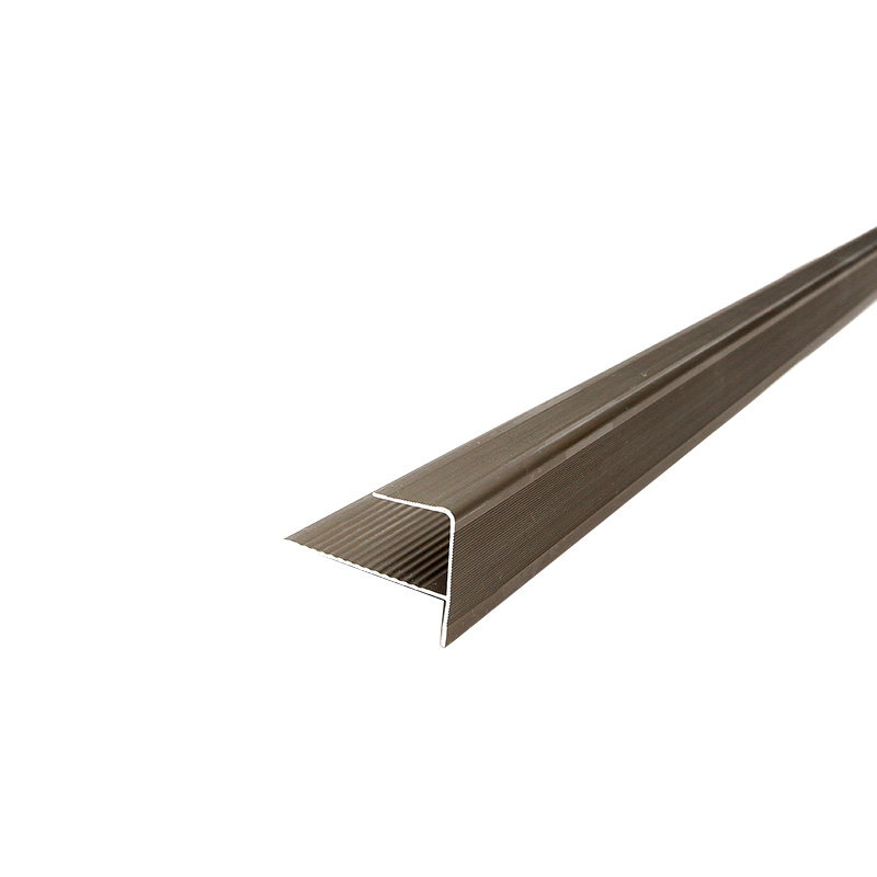 Treppenkantenverkleidung in F-Form innen