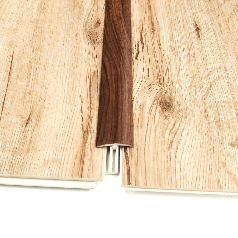 UPVC-Boden&uuml;bergangsstreifen