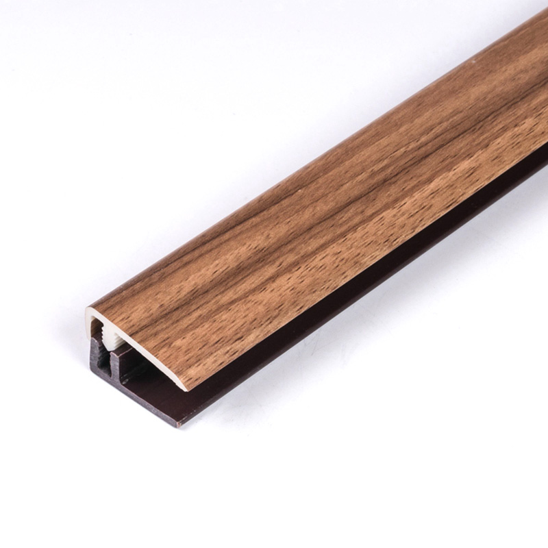 PVC-Bodenkantenleisten