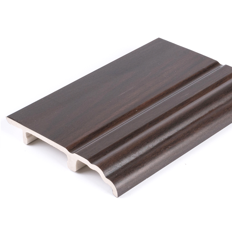 Sockelleiste aus Kunststoff