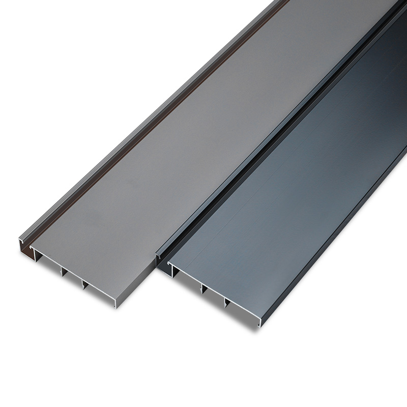 Innensockelleiste mit LED-Kanal