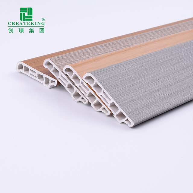 60 * 15 mm PVC-Sockelleiste mit Holzmaserung