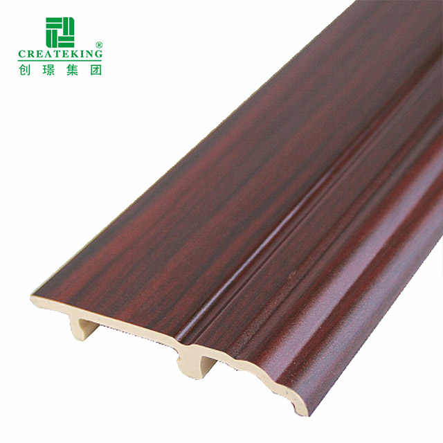 100 x 15 mm PVC-Sockelleiste zum Aufstecken