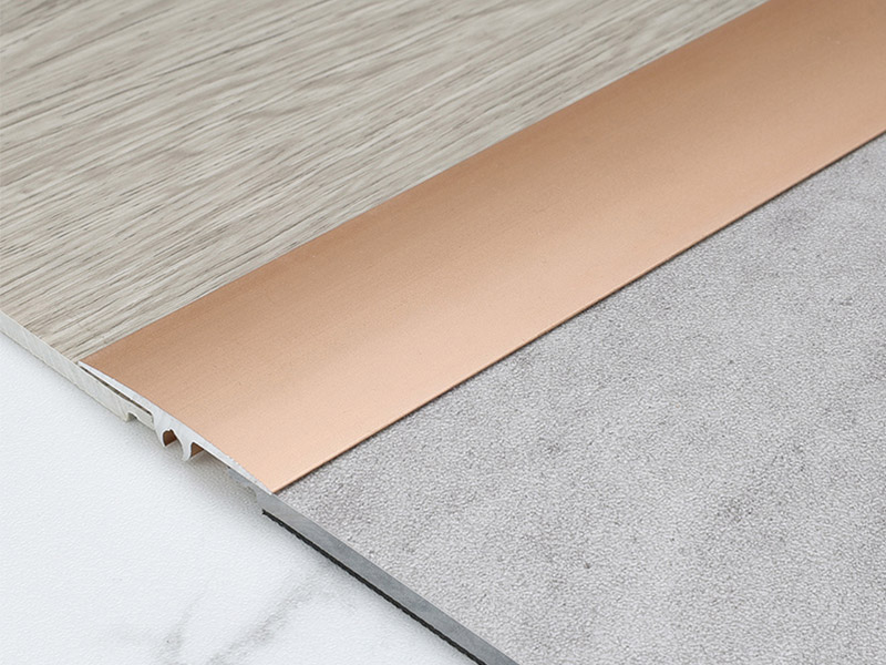 Universeller Boden&uuml;bergangsstreifen aus Aluminiumlegierung