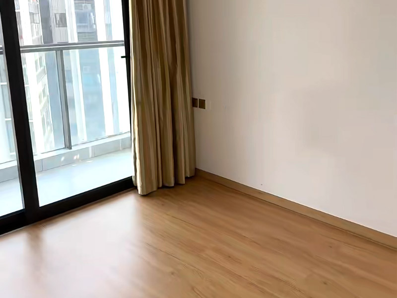 Selbstklebende Sockelleisten