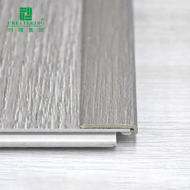 20 * 4,5 mm L-förmige PVC-Bodenkantenprofile