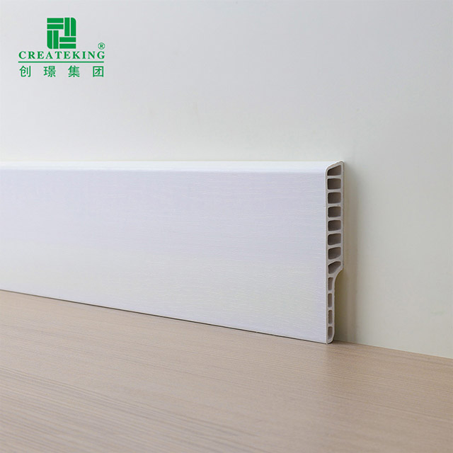 100 * 15 mm PVC-Sockelleiste