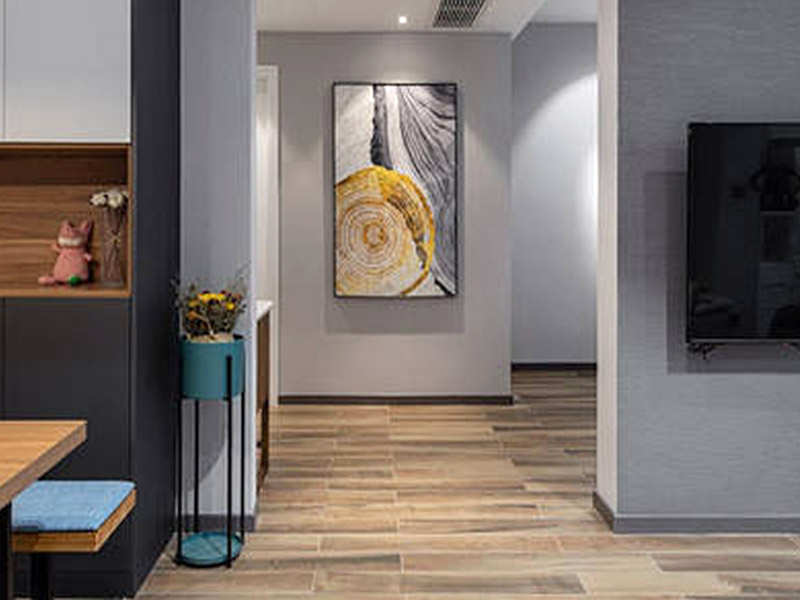 Sollte die Fußleiste die gleiche Farbe wie der Boden haben?