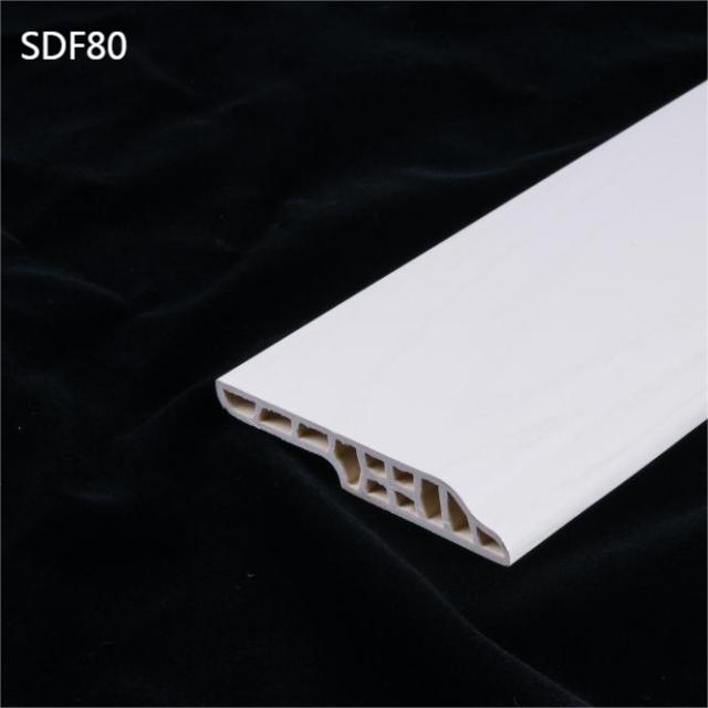 8 cm wasserdichte PVC-Fußleisten mit Holzmaserung für die Heimdekoration-SDF80