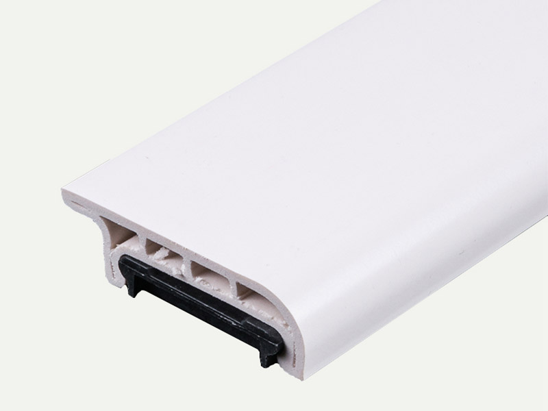 50 x 15 mm PVC-Sockelleiste zum Aufstecken