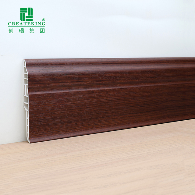 95 * 15,5 mm PVC-Lammzungen-Sockelleiste