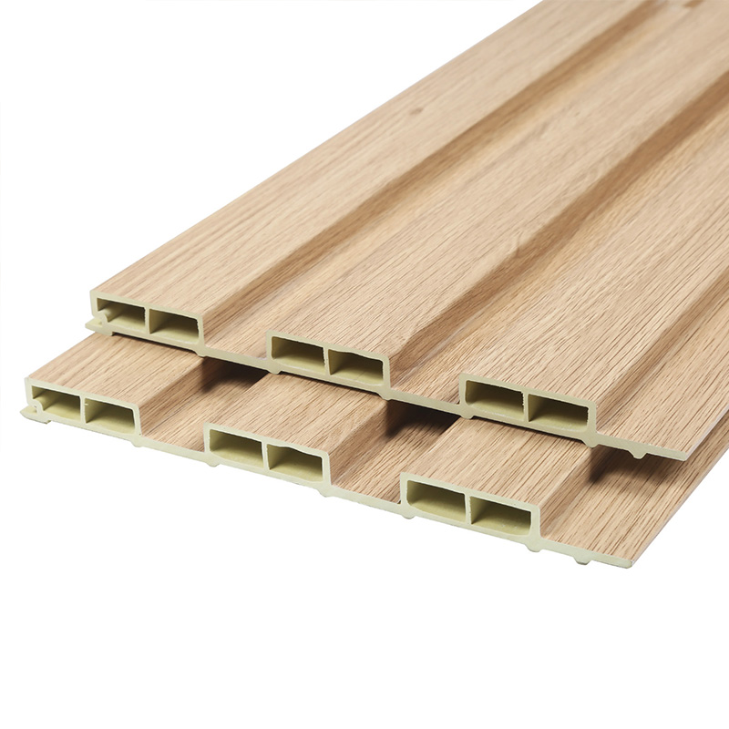 Hohlwandpaneel aus WPC