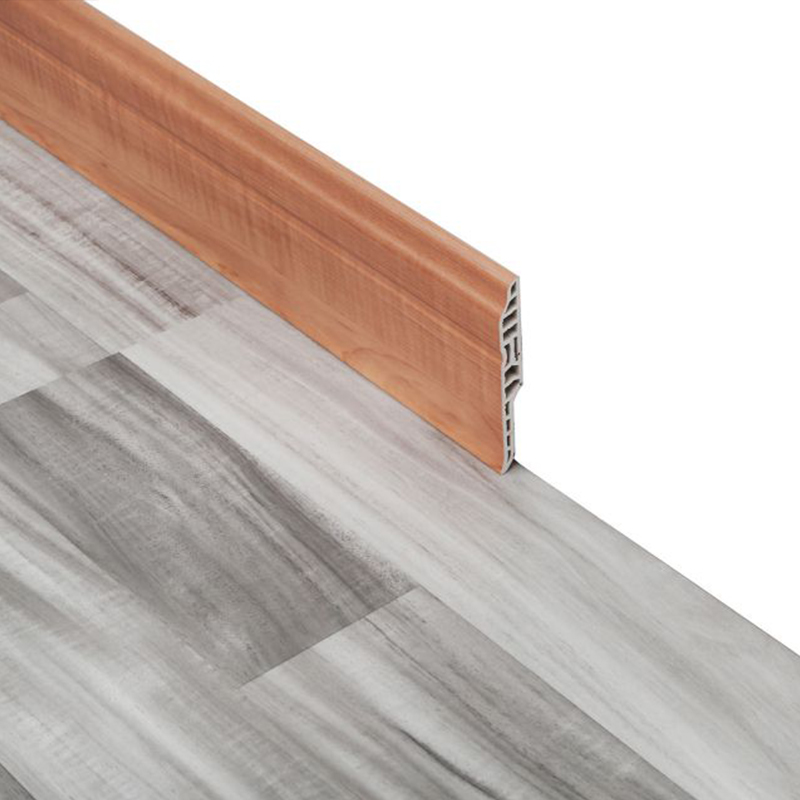 Sockelleiste aus Kunststoff