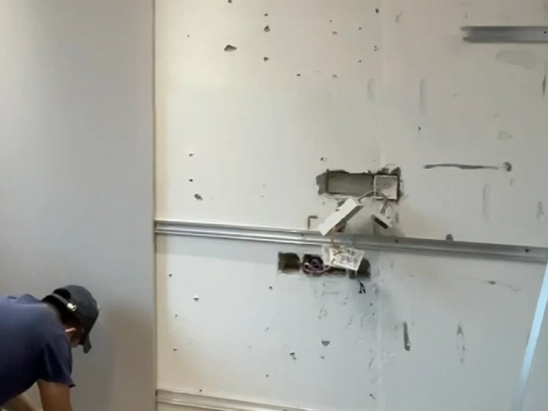 So entfernen Sie die Verkleidung