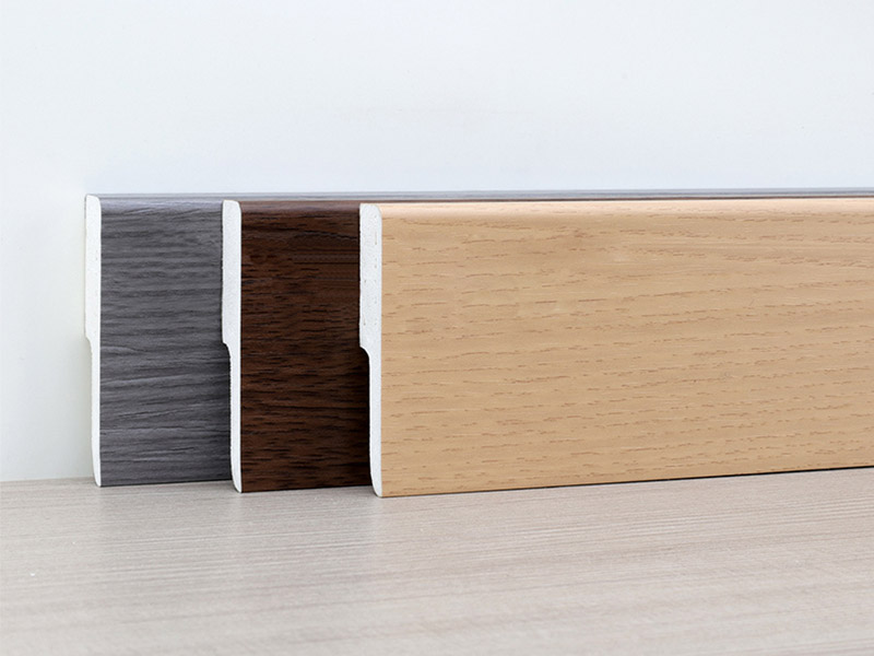 60 * 12 mm massive PVC-Sockelleiste