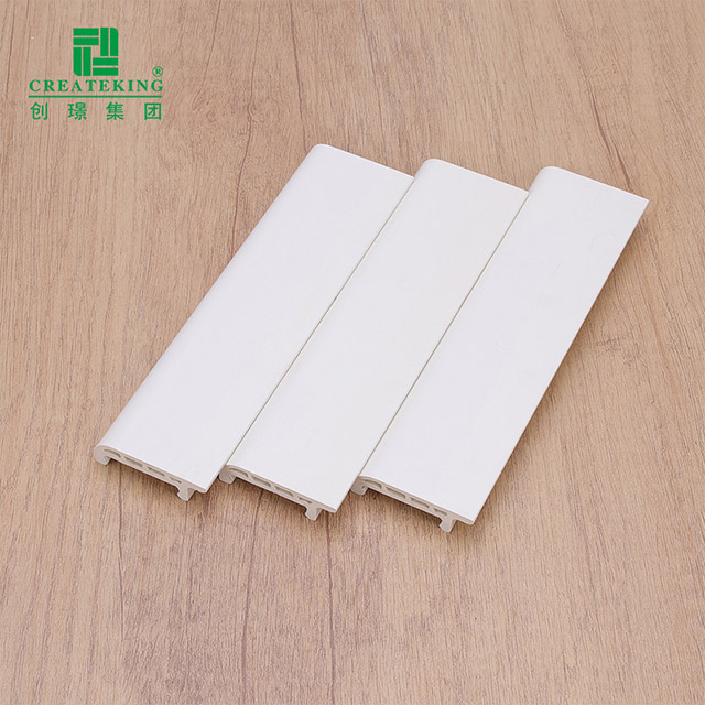 50 x 15 mm PVC-Sockelleiste zum Aufstecken