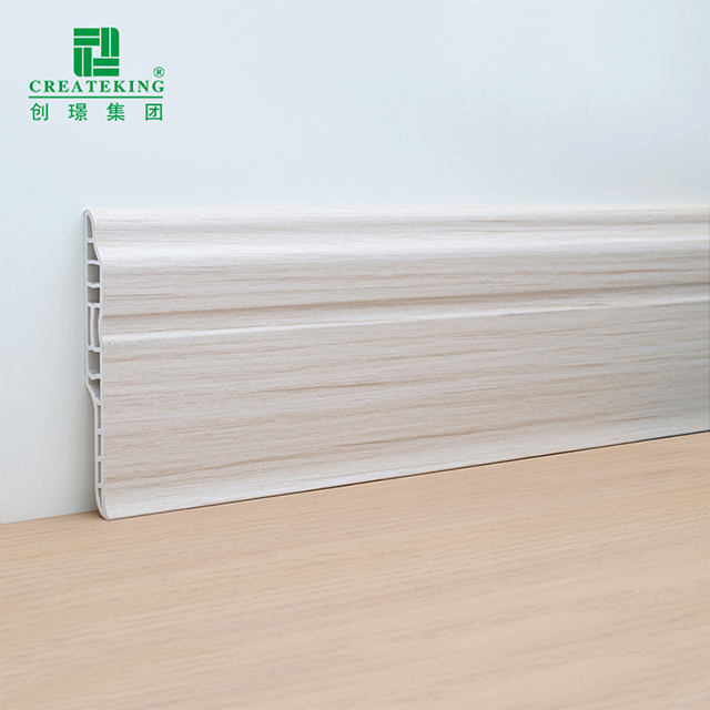95 * 15,5 mm PVC-Lammzungen-Sockelleiste