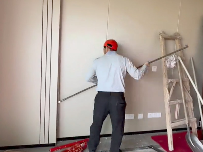 Wie entfernen Sie die Verkleidung, ohne Wände zu beschädigen?