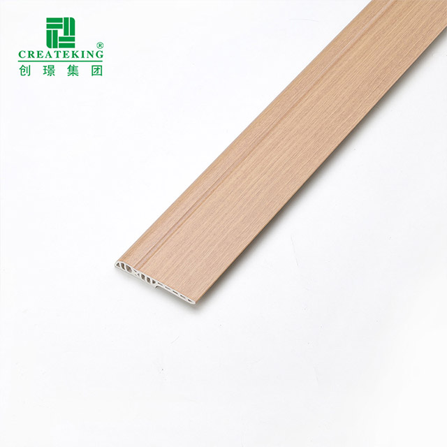 90*17mm PVC-Bleistift-Sockelleiste