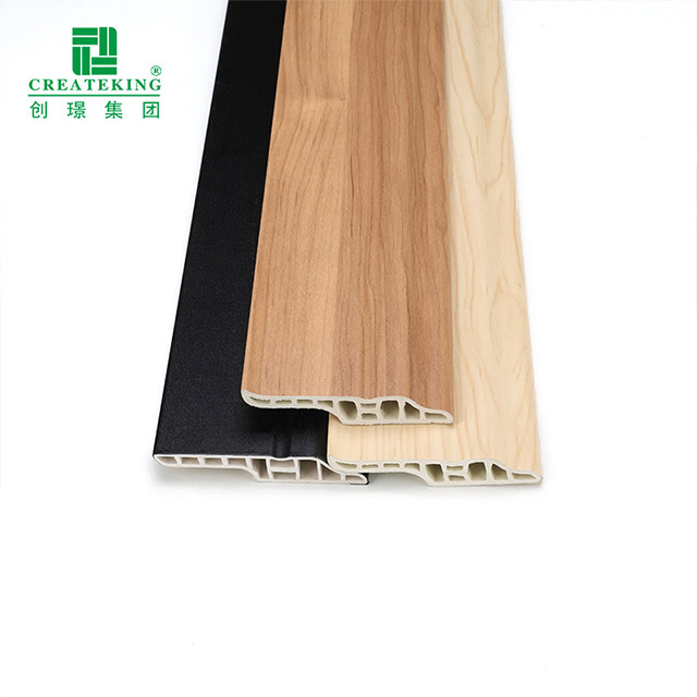 70 * 16 mm PVC-Sockelleiste mit mehreren Hohlräumen