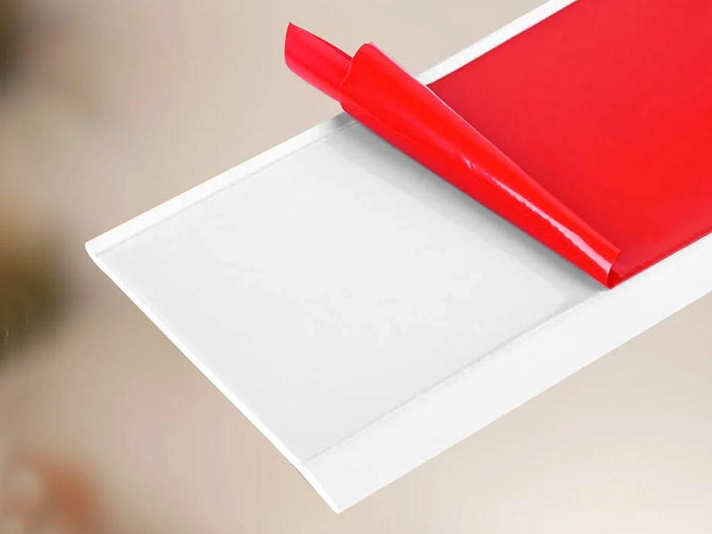 Sockelleisten mit selbstklebender R&uuml;ckseite