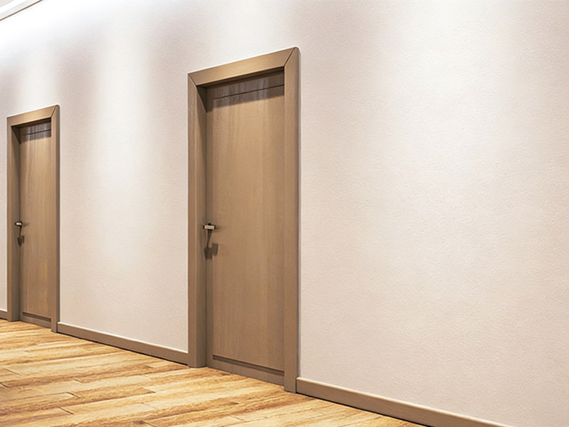 Beste Sockelfarbe zum Verstecken von Schmutz