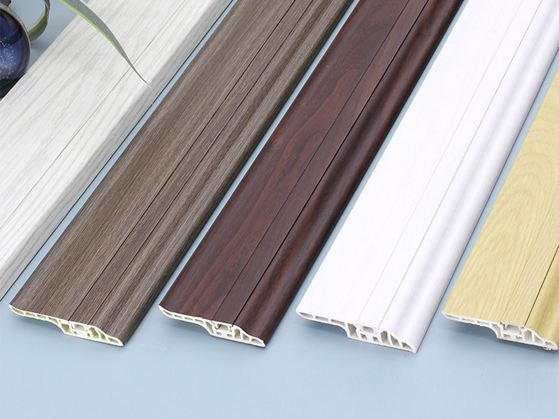 68 * 17 mm PVC-Fu&szlig;leiste mit versteckten N&auml;geln