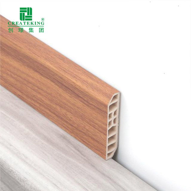 75 * 15 mm PVC-Sockelleiste