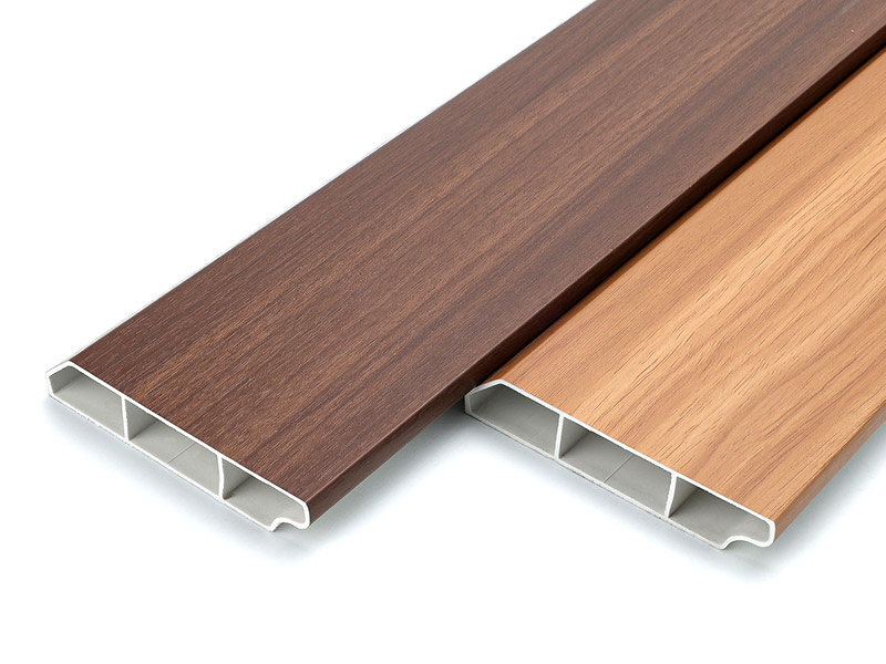 99 * 19 mm PVC-Hohlsockelleist