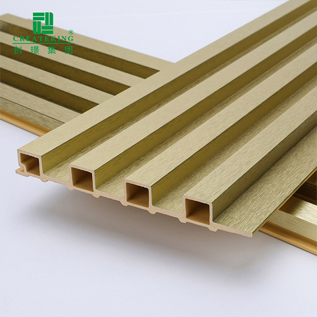 155*17mm metallisches Gold geriffeltes Wandpaneel