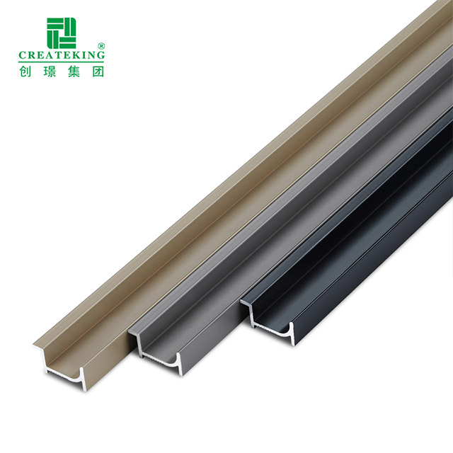 20 x 12 mm versenkte Aluminium-Sockelleiste