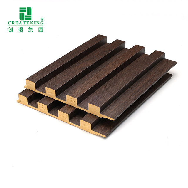 159*16 mm umweltfreundliche geriffelte Massivwandpaneele