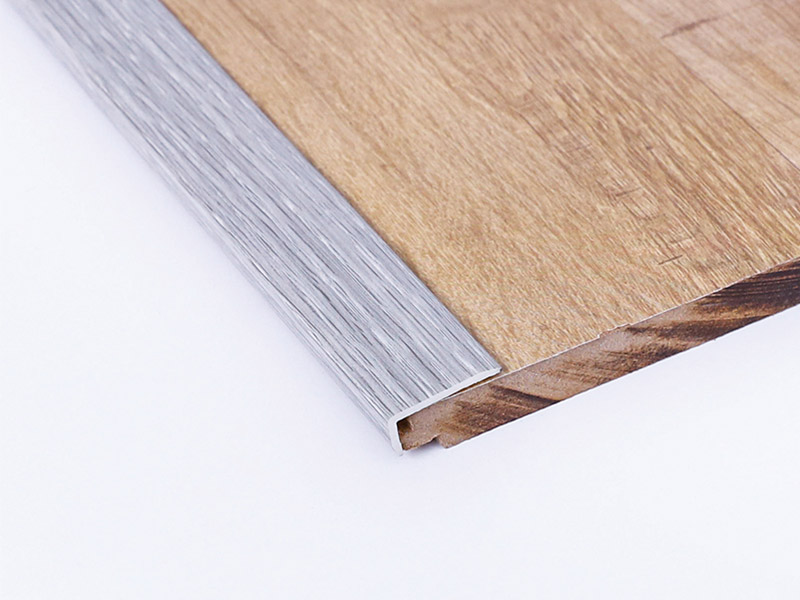 24*10mm PVC L-f&ouml;rmige Laminatboden-Randstreifen