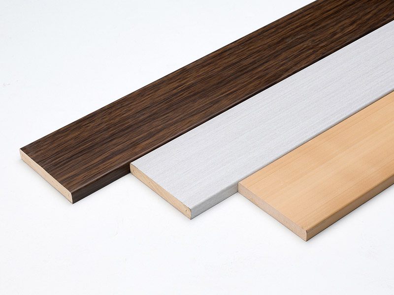 72 * 10,5 mm Massivholz-Sockelleiste